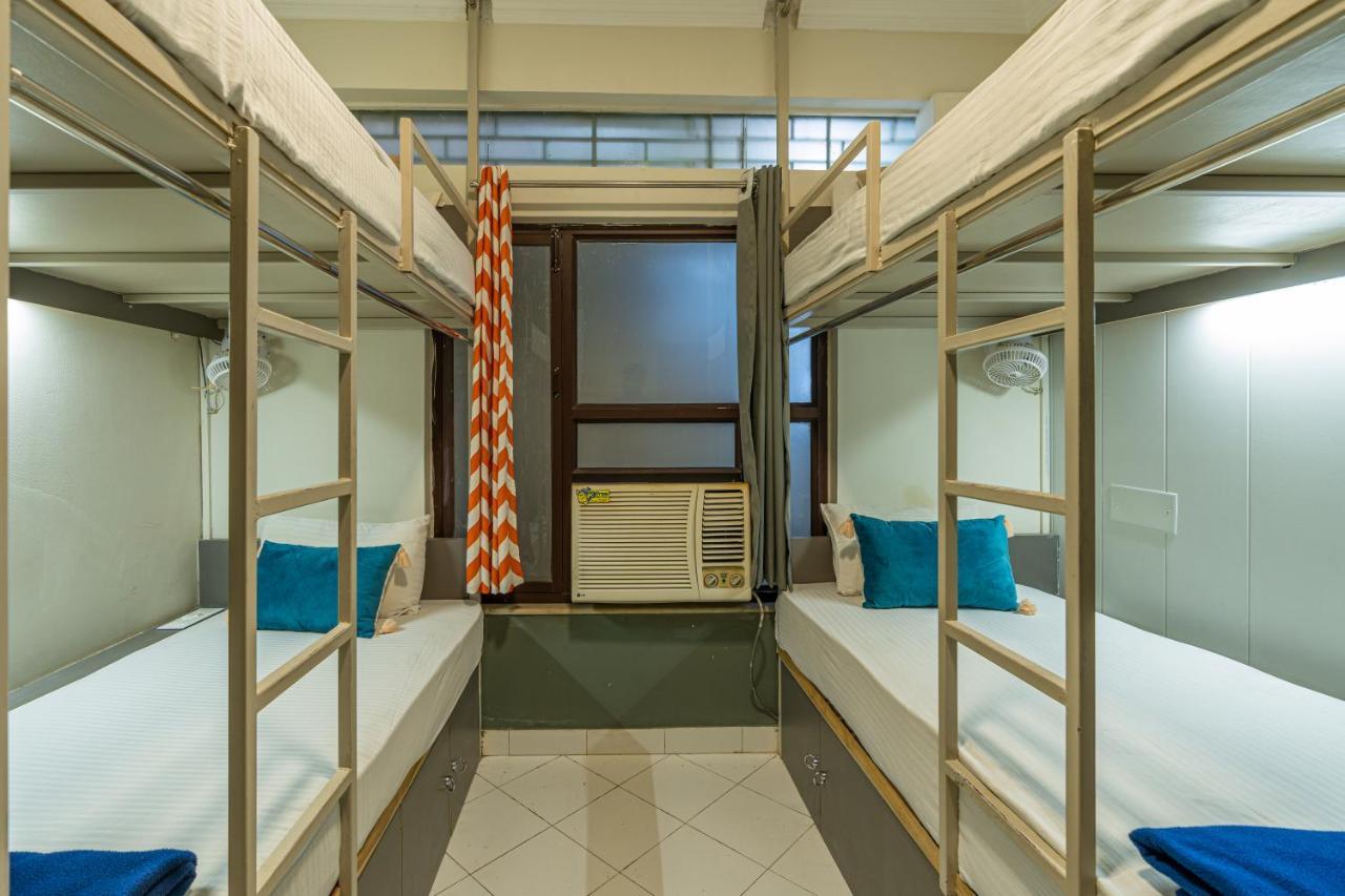 Madpackers Rishikesh Laxman Jhula Hostel Exterior photo