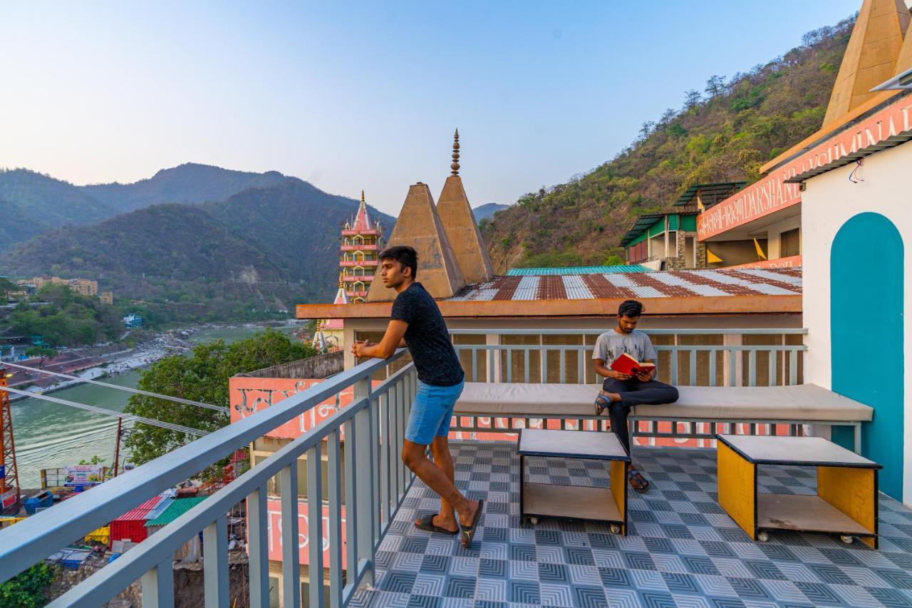 Madpackers Rishikesh Laxman Jhula Hostel Exterior photo